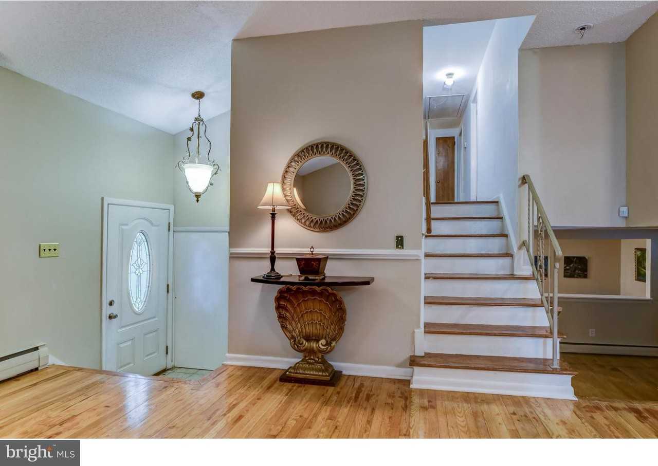 19 Griggs Rd - Photo 3 of 25