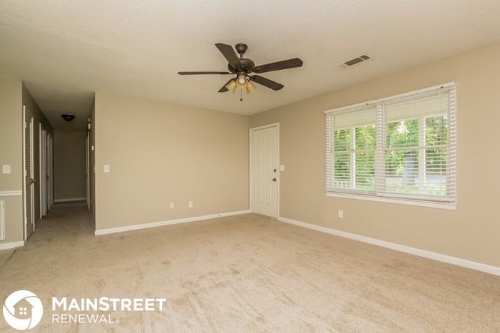 471 Old Grassdale Rd NE - Photo 3 of 15
