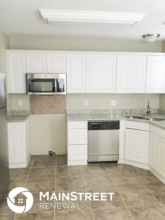 12614 Delman Ln - Photo 2 of 12