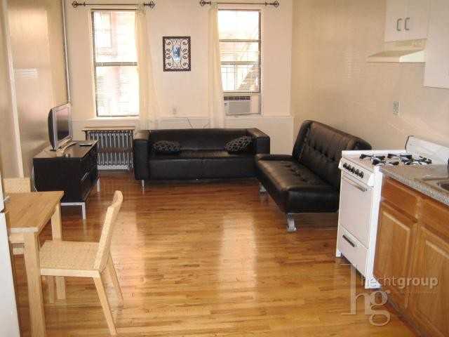 178 Mulberry St #3