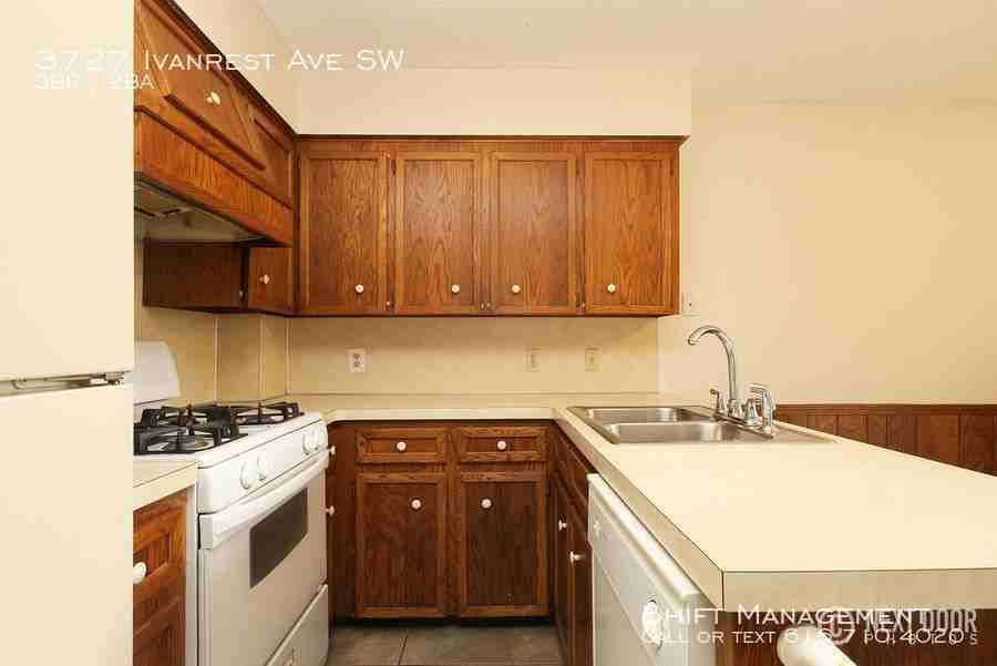 3727 Ivanrest Ave SW - Photo 2 of 20
