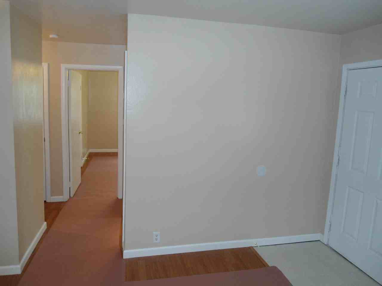 3964 Lesley Ave - Photo 3 of 15