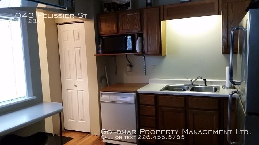 1043 Pelissier St - Photo 2 of 16