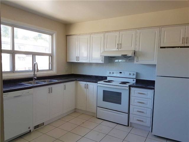 62 Trailridge Crescent - Photo 3 of 10