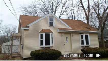 1519 Baker Dr - Photo 3 of 49