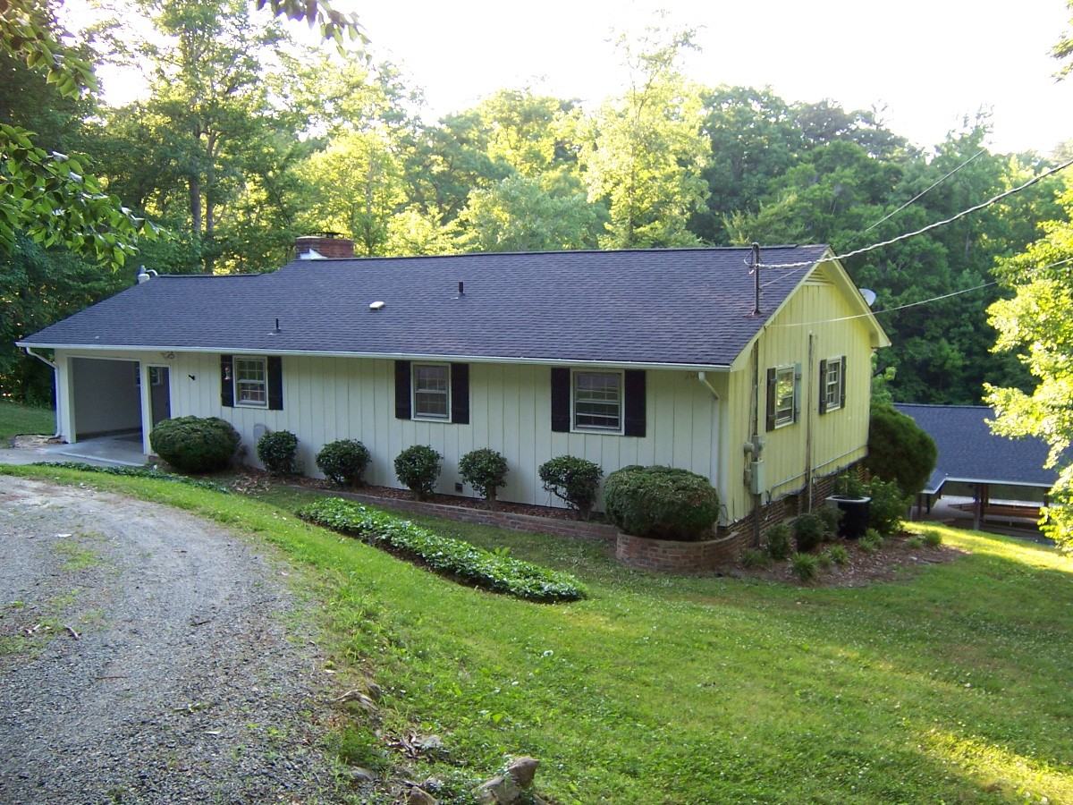 309 Spinnaker Dr - Photo 2 of 22