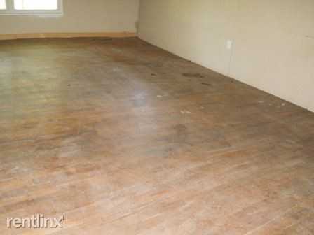 10945 N Farm Rd 115 - Photo 2 of 8