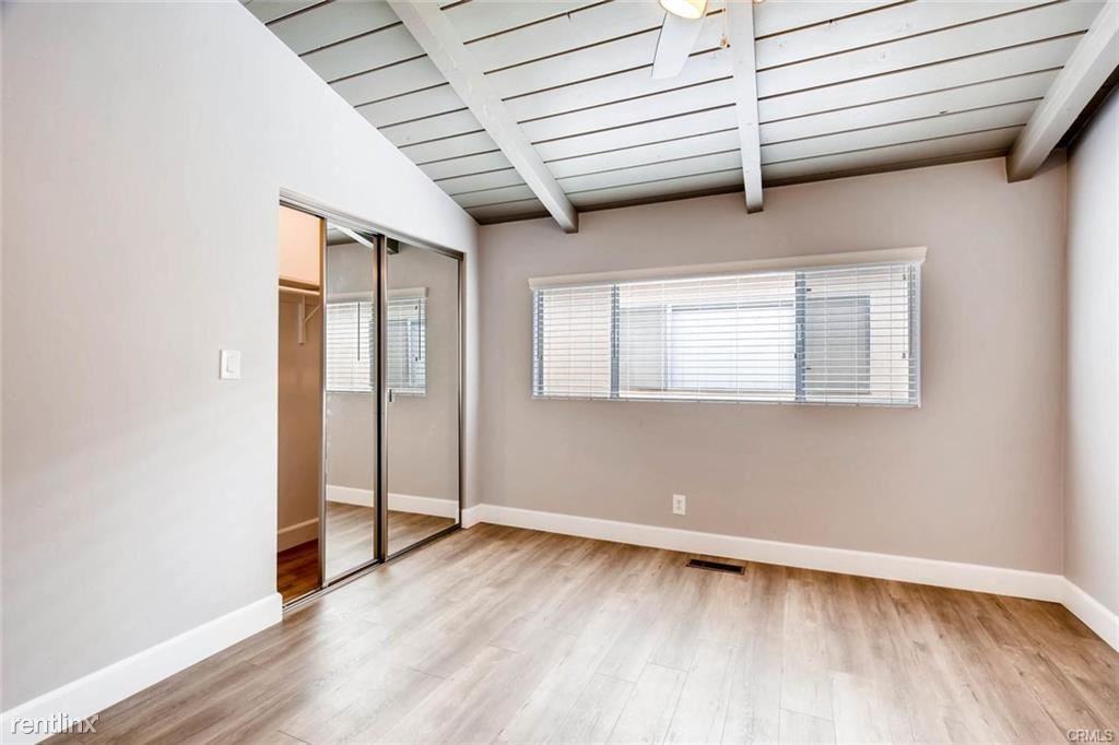 510 Iris Ave - Photo 2 of 20