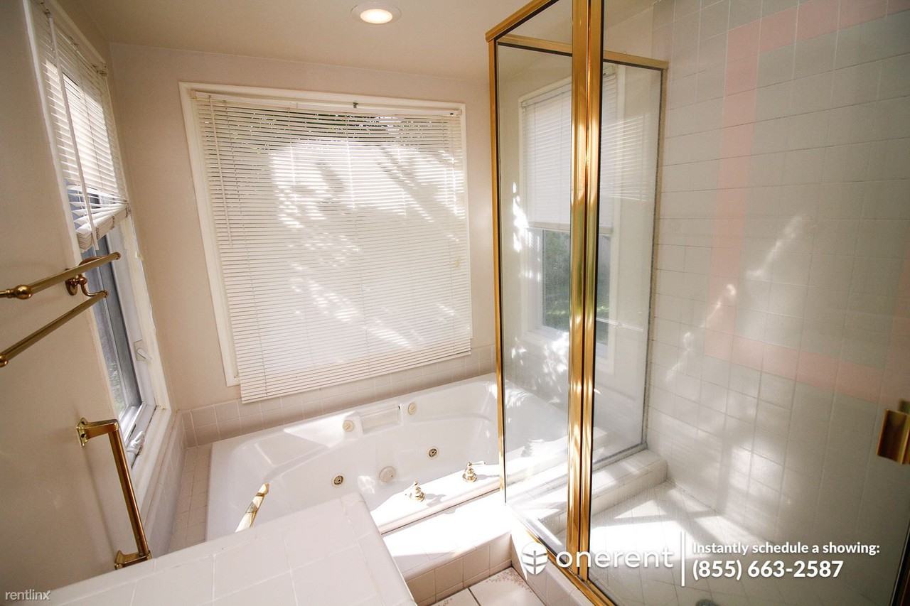 801 Asbury St - Photo 3 of 14