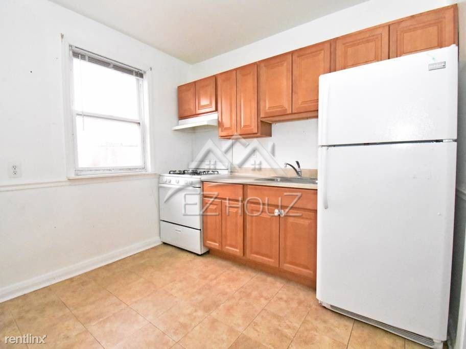 2500 Broening Hwy - Photo 2 of 8