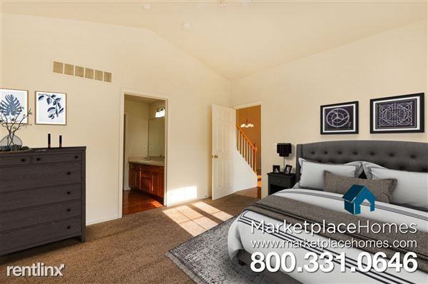 551 Cherry Grove Rd - Photo 2 of 20