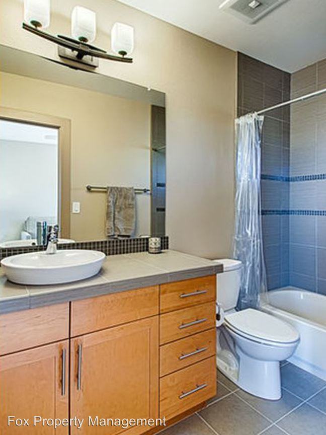 3658 Pinedale St #A - Photo 3 of 32