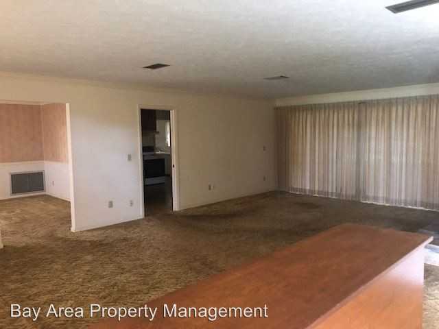 17048 FL-54 - Photo 3 of 14