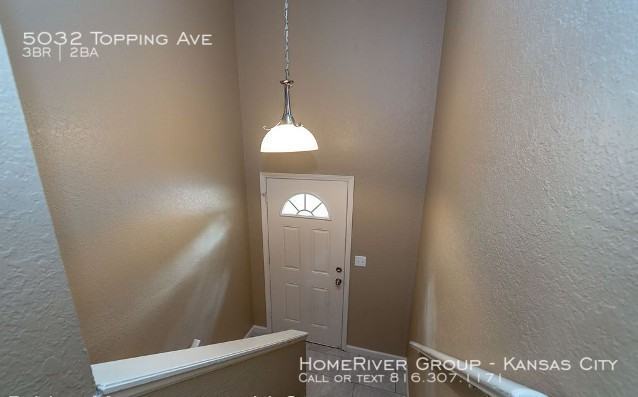 5032 Topping Ave - Photo 2 of 15