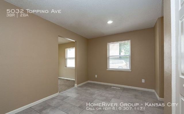 5032 Topping Ave - Photo 3 of 15