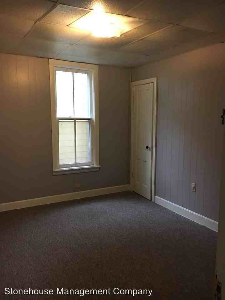 2224 Liberty St - Photo 2 of 5