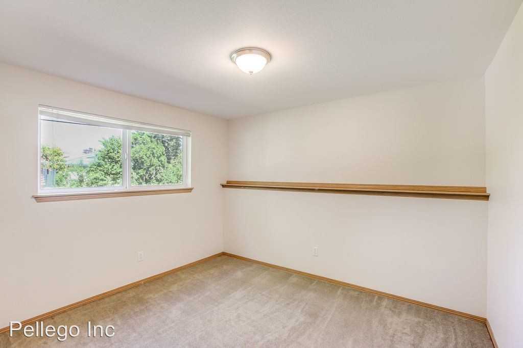 6008 Mason Ave S. - Photo 3 of 13