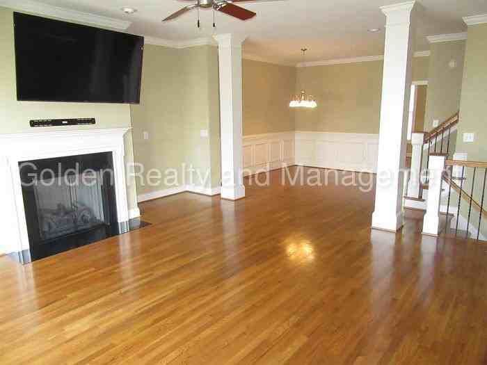 1231 Heritage Links Dr - Photo 3 of 10