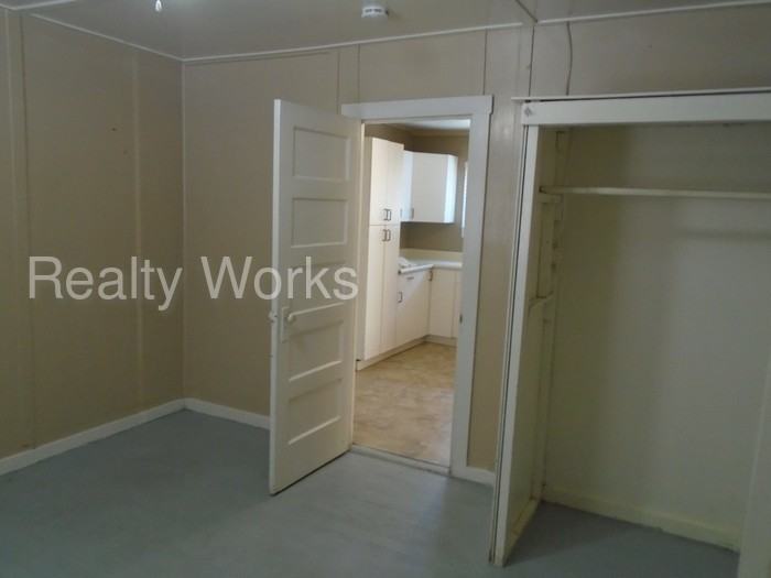 41878 4th St - Photo 3 of 7