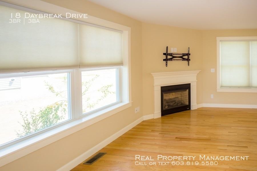 18 Daybreak Dr - Photo 2 of 21