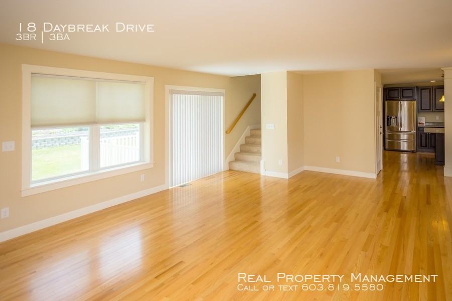 18 Daybreak Dr - Photo 3 of 21