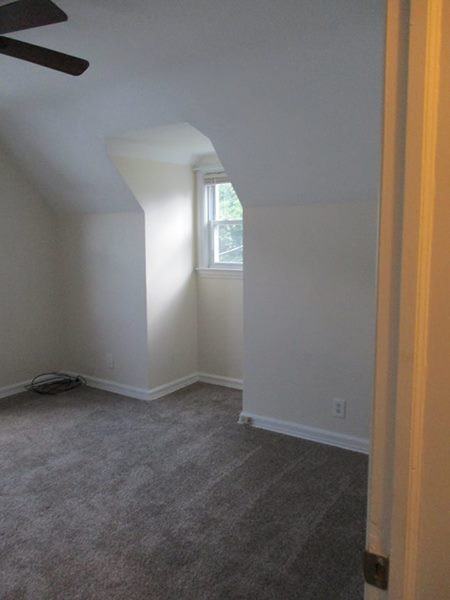 91 Aberdeen Ct - Photo 2 of 9