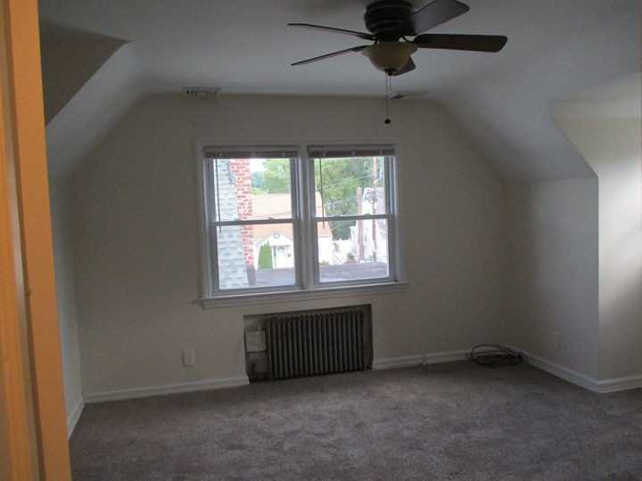 91 Aberdeen Ct - Photo 3 of 9