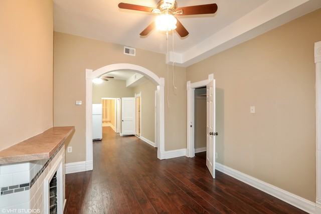 1652 W 35th St #2 - Photo 3 of 11