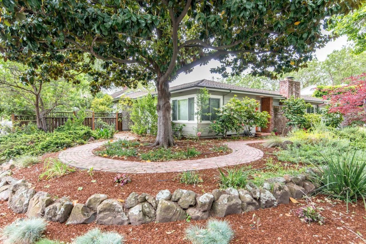 540 N California Ave - Photo 2 of 24