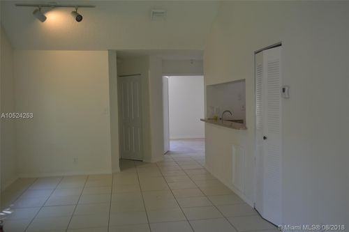 9203 SW 138th Pl #9203 - Photo 2 of 8