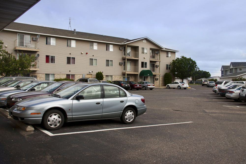 3407 22nd St S - Photo 3 of 8