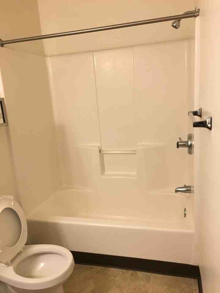 1100 Barrette Street - Photo 2 of 10