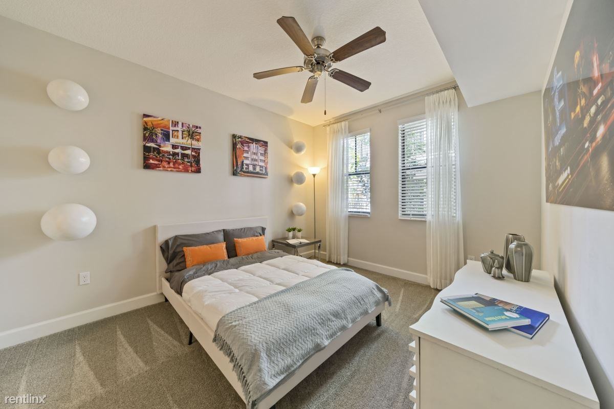 7900 Pasadena Blvd - Photo 2 of 3
