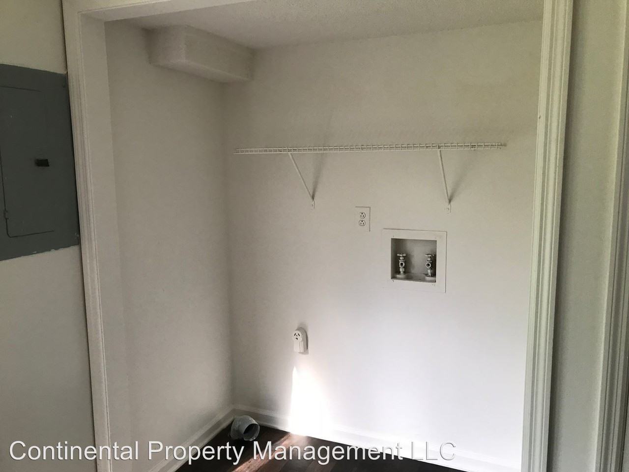 3526 Chesapeake Dr - Photo 3 of 11