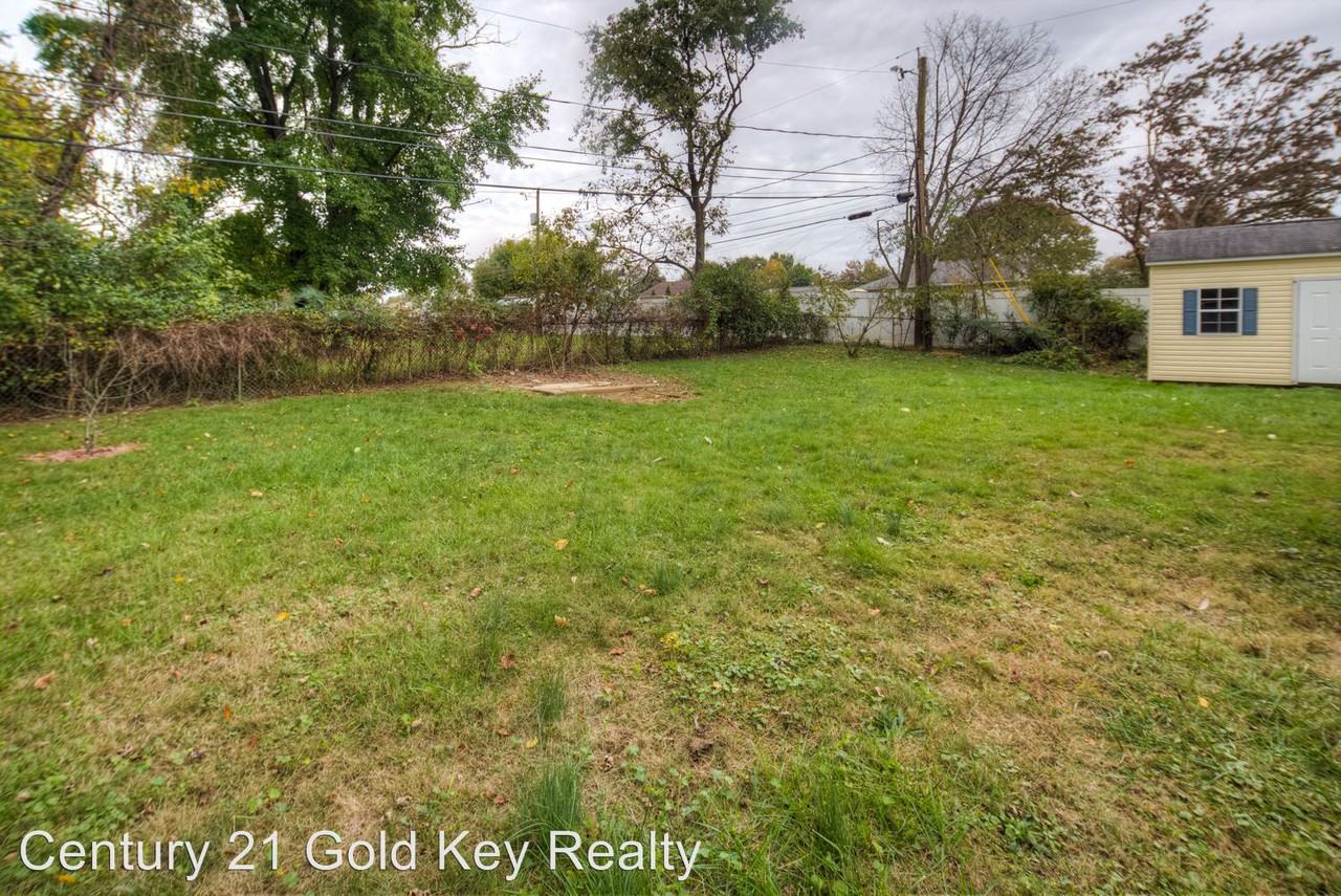 155 Brookside Blvd - Photo 2 of 18