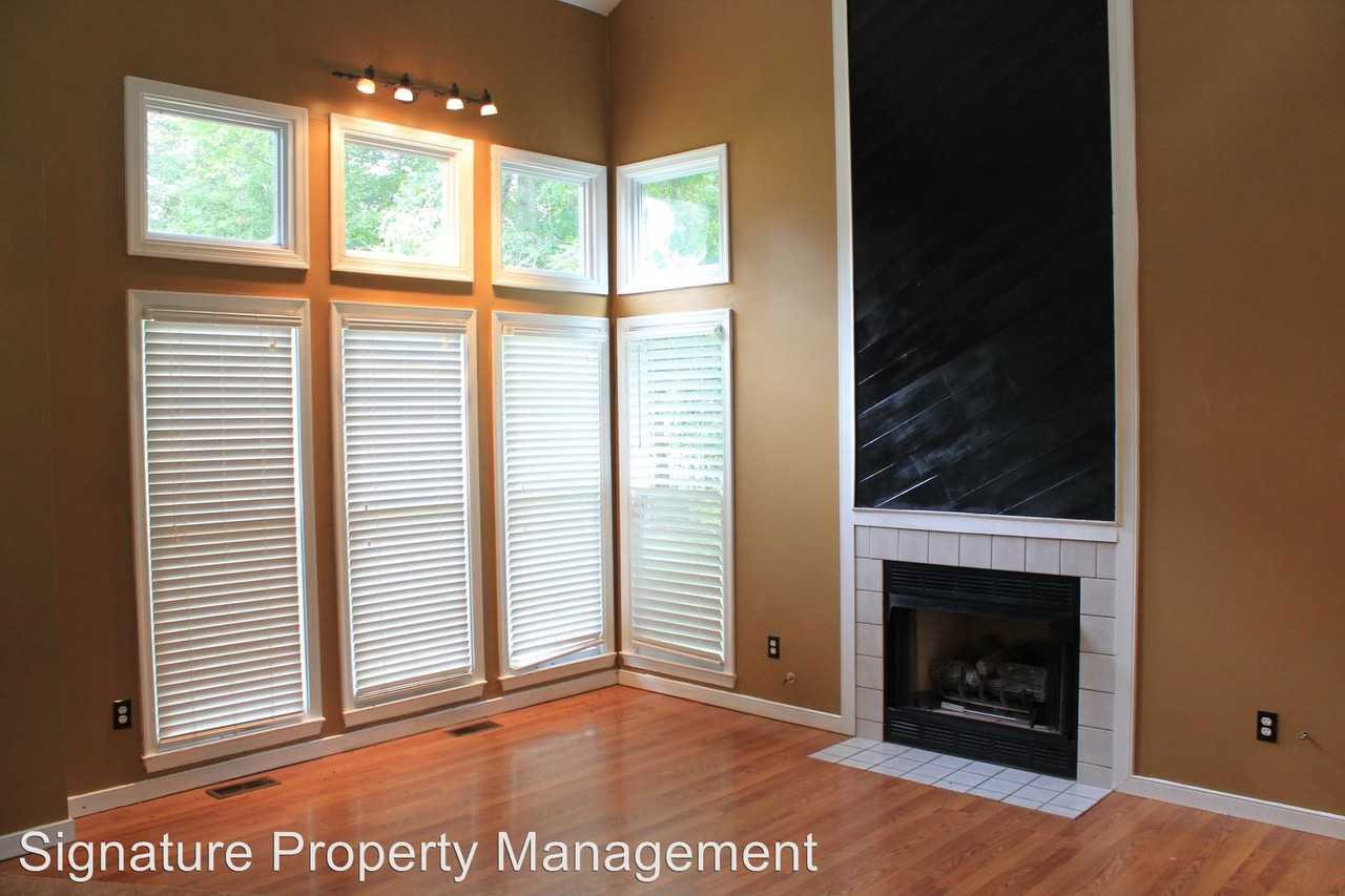 5708 Haley Ln - Photo 3 of 9