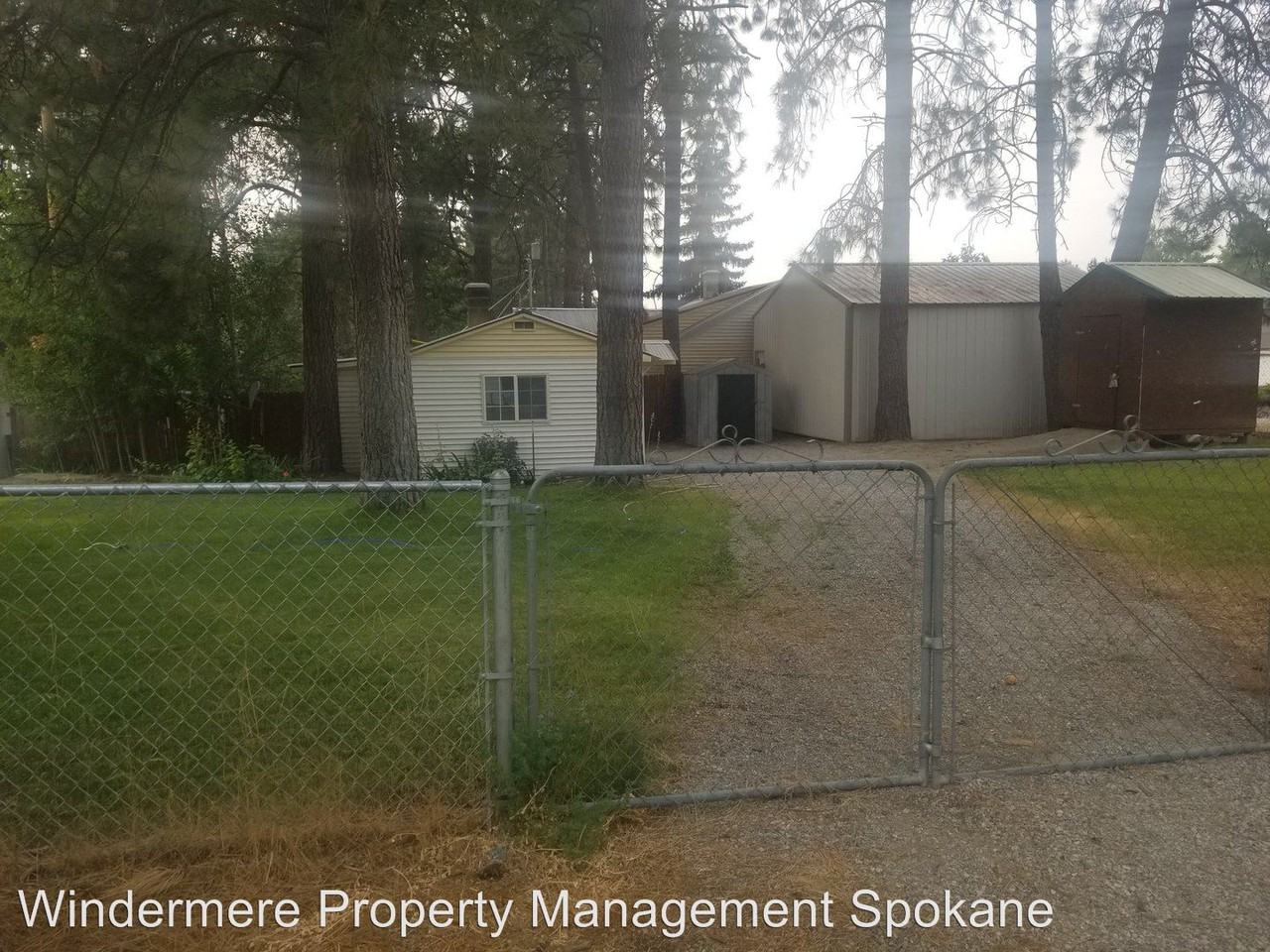 604 S Sunderland Rd - Photo 2 of 9