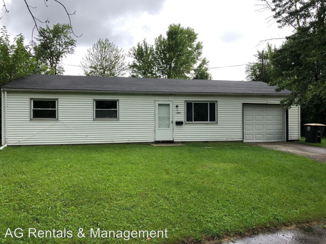 2806 Knode Ct - Photo 2 of 9