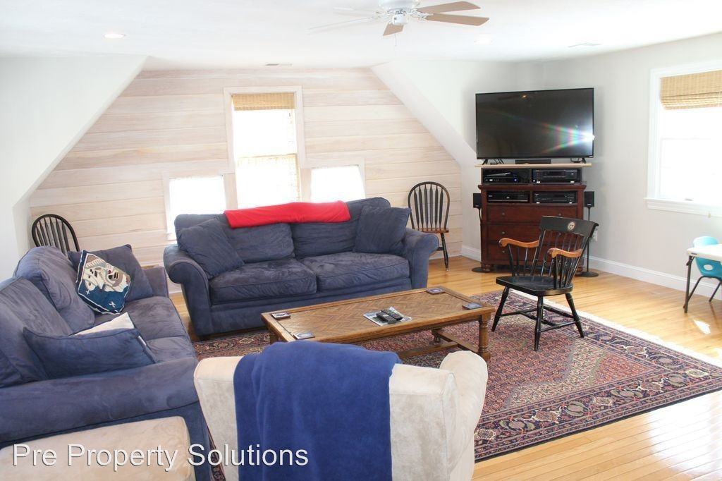 10 Harbor Ridge Rd - Photo 3 of 34