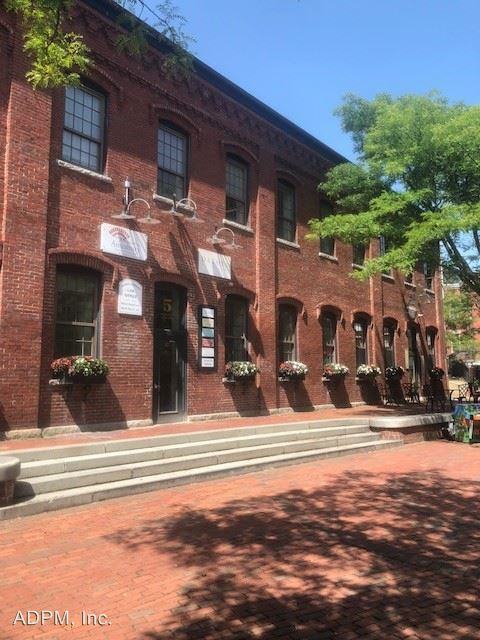 5 Market Square - Photo 3 of 18