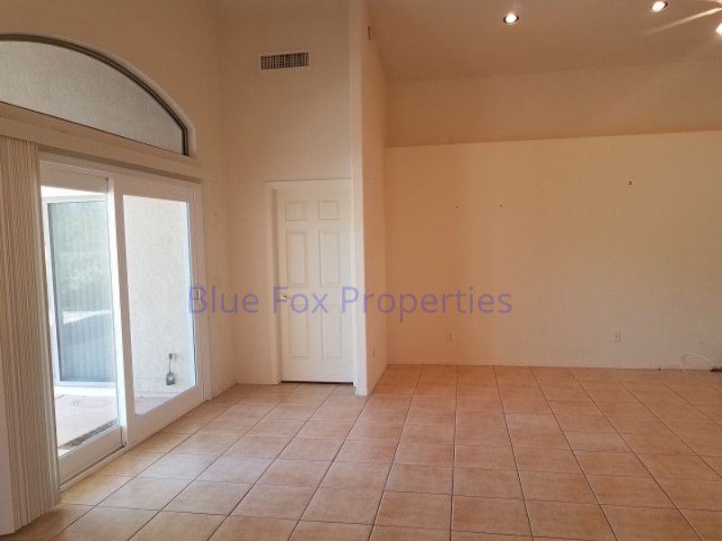 11125 N Sand Pointe Dr - Photo 3 of 15