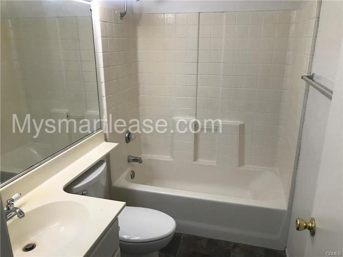 5584 Osborne Ct - Photo 3 of 15