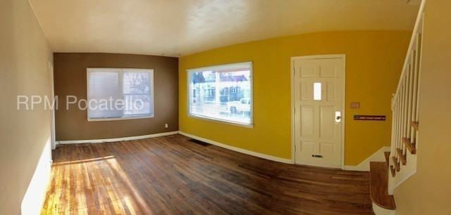 152 N 13th Ave - Photo 3 of 9