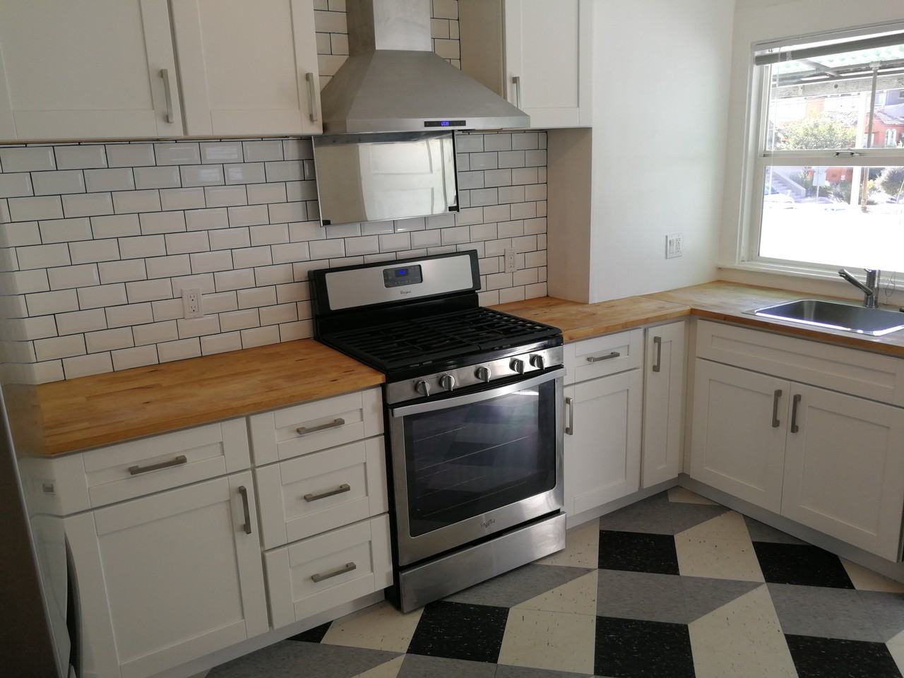 3201 13th Avenue - Photo 2 of 5