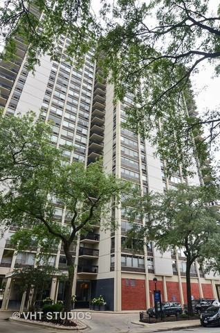 1360 N Sandburg Terrace #809C