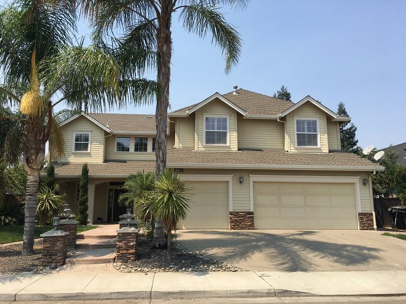 2403 Gilberte St - Photo 2 of 44