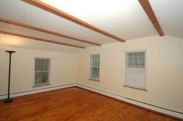 1047 Maple Ave #2 - Photo 2 of 9