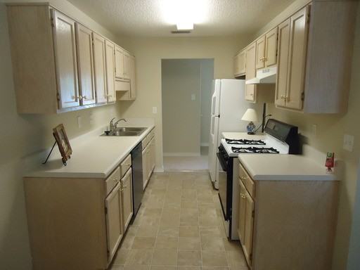 750 Copperfield Dr E - Photo 3 of 9