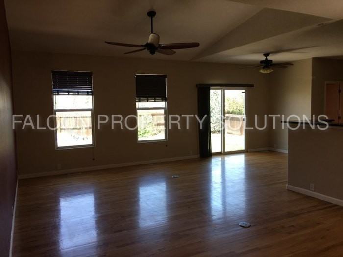 7665 Capel Point - Photo 3 of 13