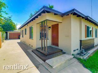 1281 N Berkeley Ave - Photo 2 of 13